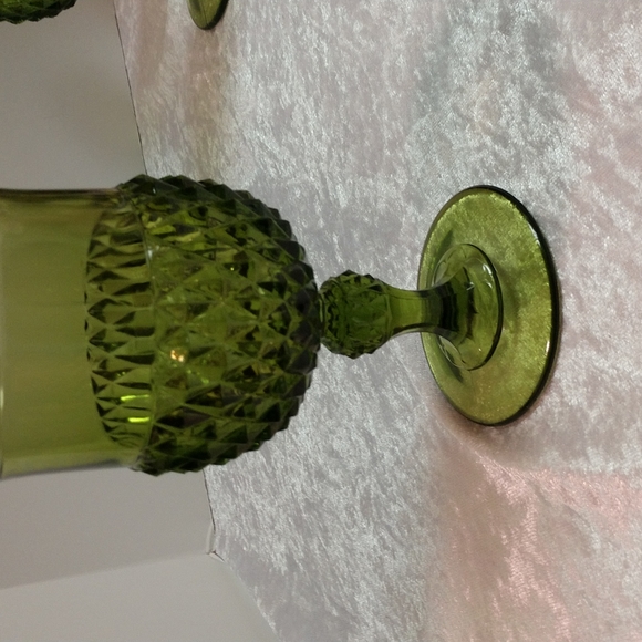 Vintage Glass Diamond Point Green Water Goblet, Mid Century Glass - Picture 6 of 9